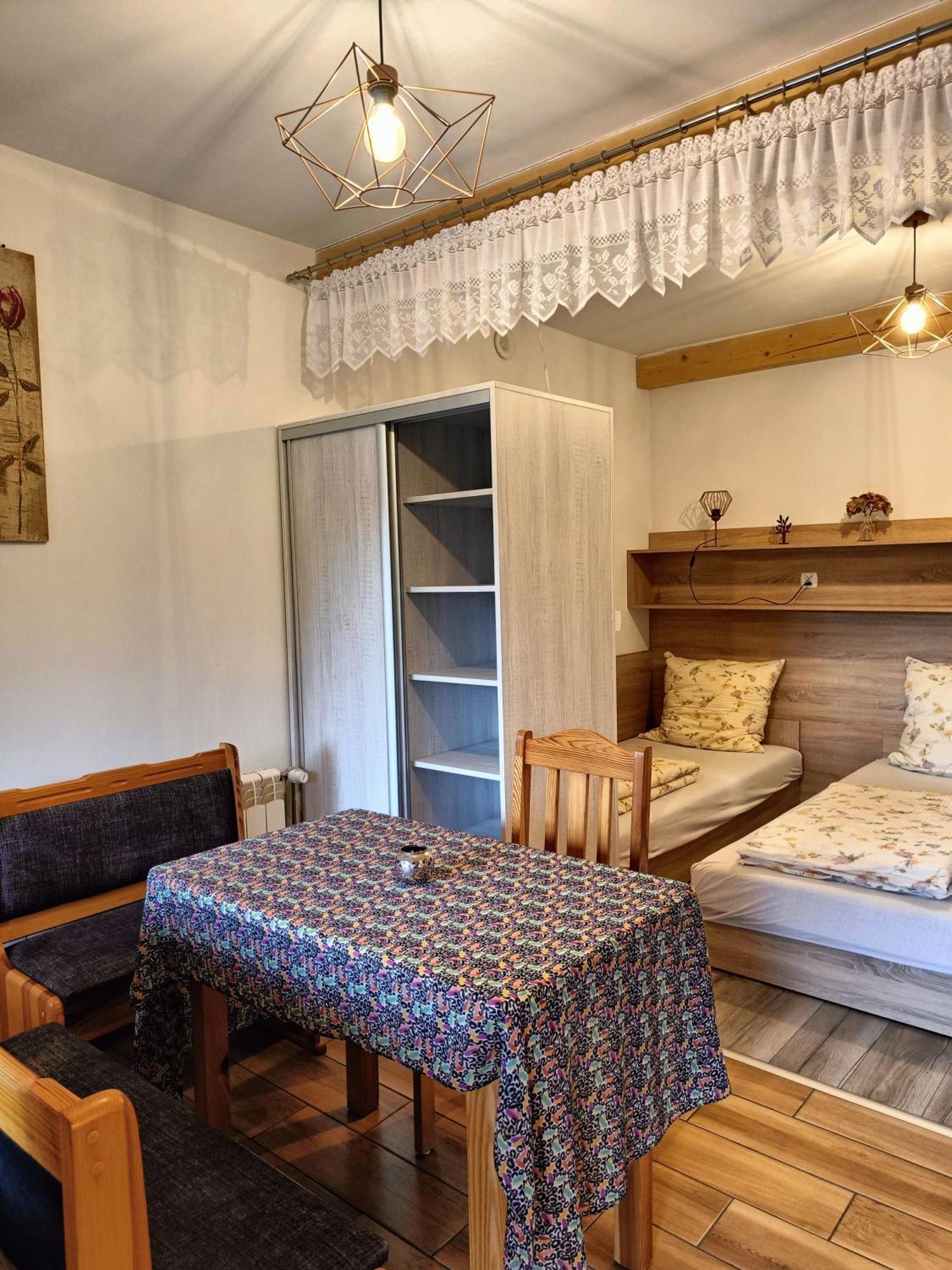 Apartamento Pod Modrzewiami Milówka Exterior foto