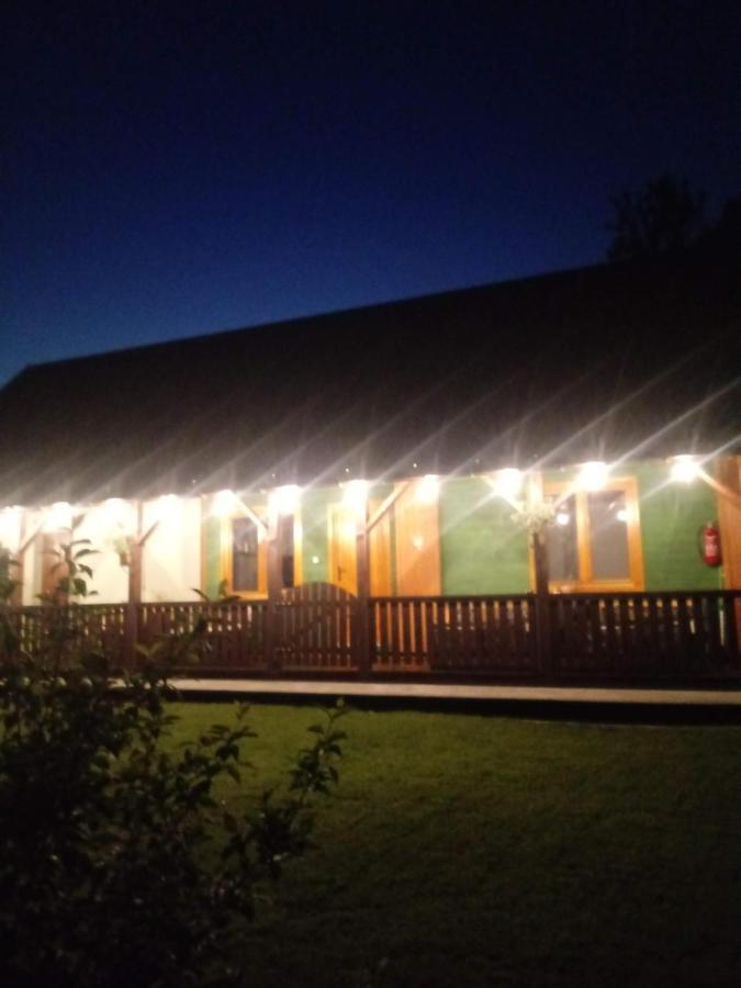Apartamento Pod Modrzewiami Milówka Exterior foto